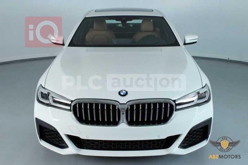 بی ئێم دەبڵیو سیریەس 5